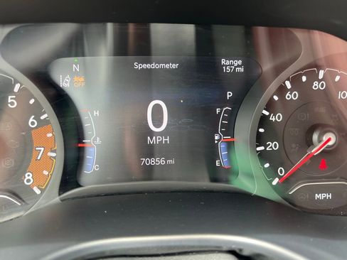 Used 2024 Jeep Compass Latitude AWD/4WD image 22