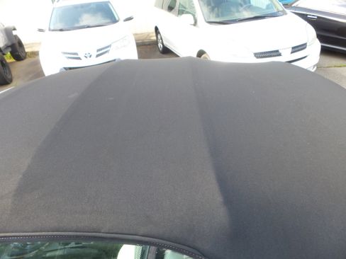 Used 2009 BMW 128i Convertible image 10