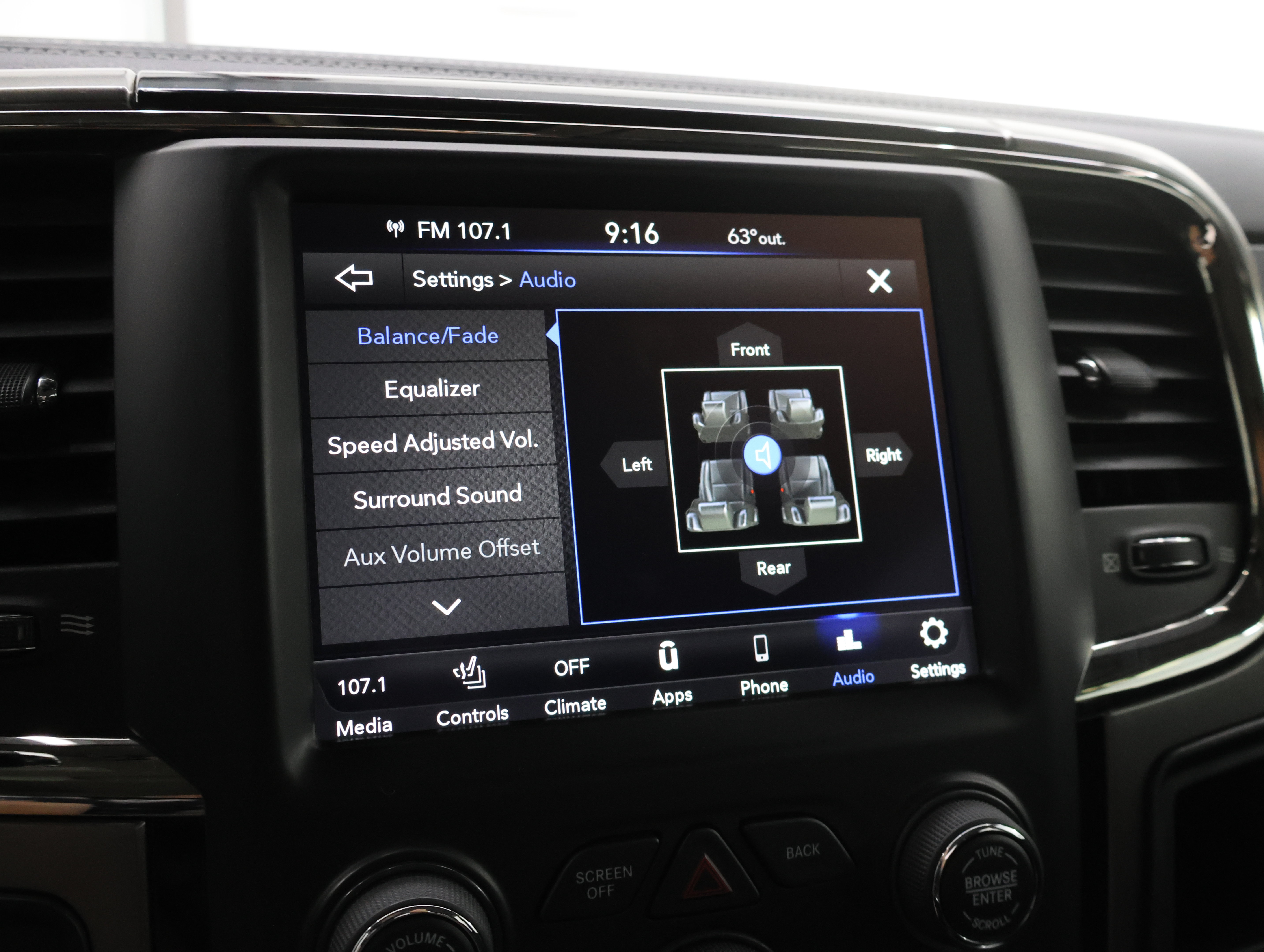 Used 2018 RAM 2500 Big Horn w/ Sport Appearance Group AWD/4WD image 53