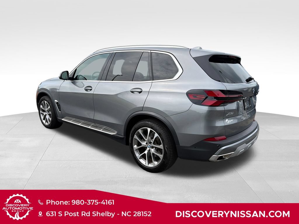 Used 2026 BMW X5 xDrive40i AWD/4WD image 7