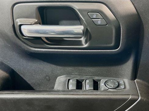 Used 2023 Chevrolet Silverado 1500 Custom RWD image 13