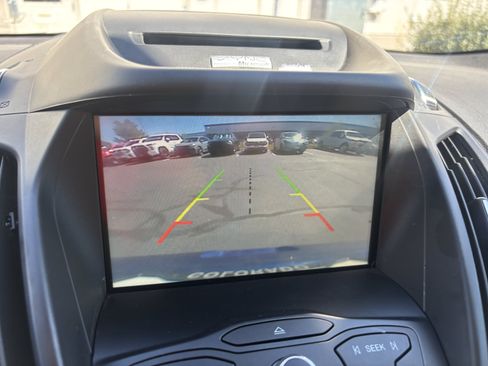 Used 2014 Ford Escape SE w/ Equipment Group 201A AWD/4WD image 19