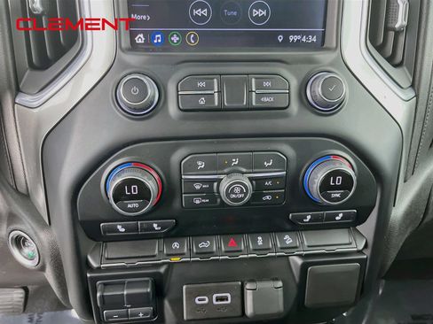 Used 2021 Chevrolet Silverado 1500 RST AWD/4WD image 19