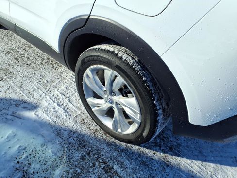 Certified 2025 Buick Encore GX Preferred image 11