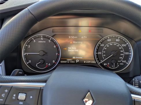 New 2025 Mitsubishi Outlander ES image 18