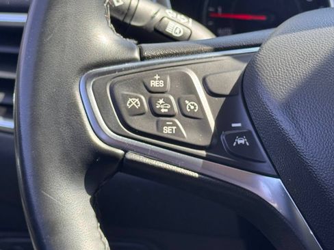 Used 2024 Chevrolet Equinox LT FWD image 15