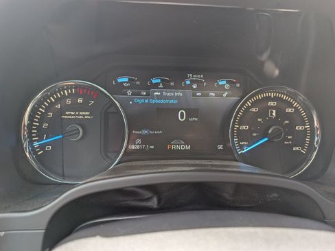Used 2020 Ford F150 Lariat w/ Equipment Group 502A Luxury AWD/4WD image 14
