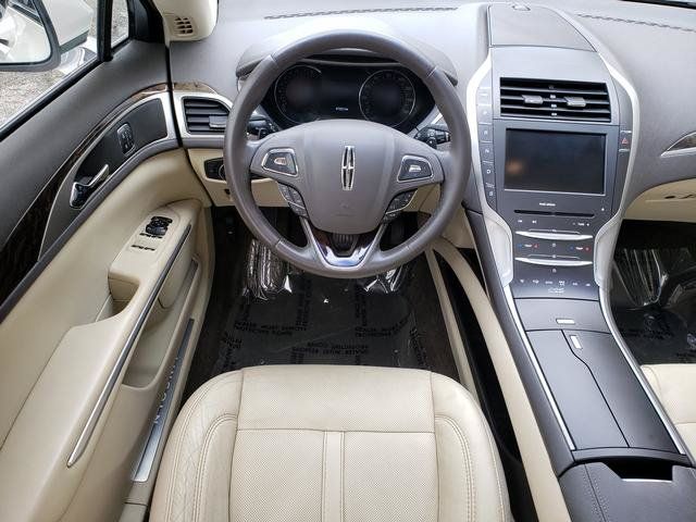 Used 2015 Lincoln MKZ w/ Equipment Group 102A Reserve FWD image 16
