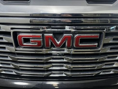 Used 2023 GMC Sierra 1500 Denali w/ Denali Reserve Package image 9