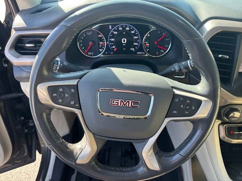 Used 2020 GMC Acadia Denali image 16
