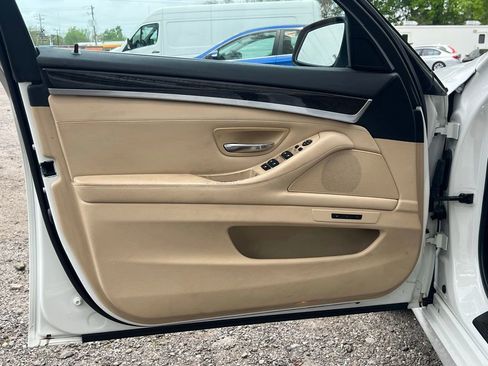 Used 2013 BMW 535i Sedan image 9