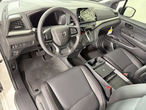 New 2026 Honda Odyssey Sport-L image 4