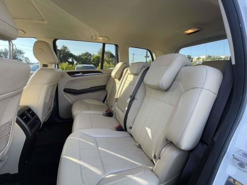 Used 2017 Mercedes-Benz GLS 450 4MATIC image 12
