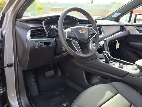 New 2025 Cadillac XT5 Premium Luxury w/ LPO, Floor Liner Package image 25