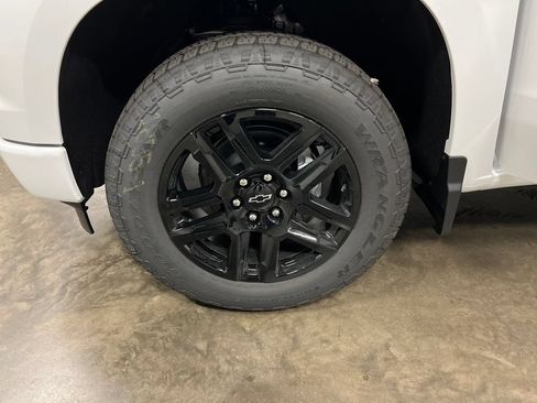 New 2026 Chevrolet Silverado 1500 RST w/ RST All Star Premium Package AWD/4WD image 9