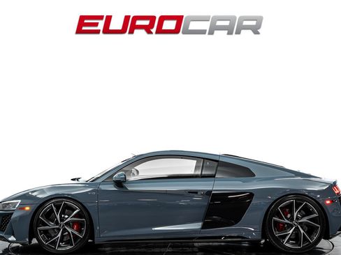 Used 2022 Audi R8 V10 performance RWD image 2