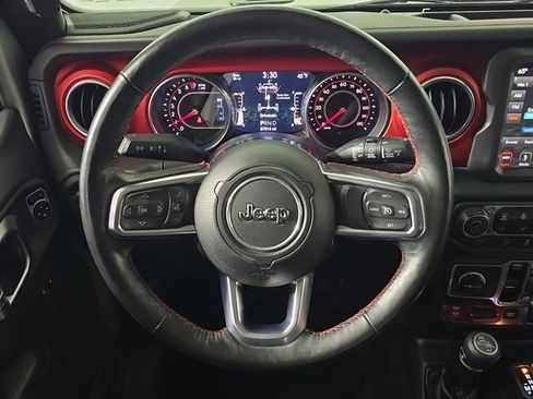 Used 2018 Jeep Wrangler Unlimited Rubicon AWD/4WD image 31