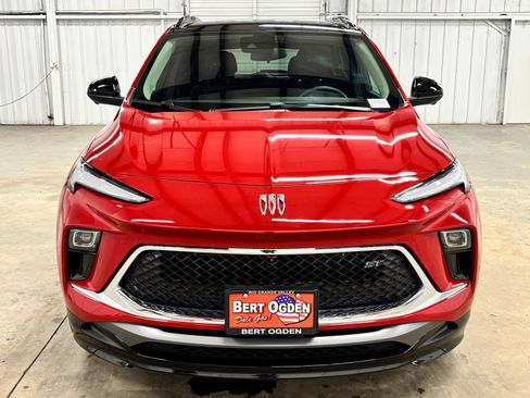 Used 2026 Buick Encore GX Sport Touring w/ Advanced Technology Package FWD image 2