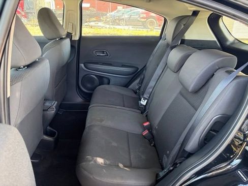 Used 2020 Honda HR-V LX image 14