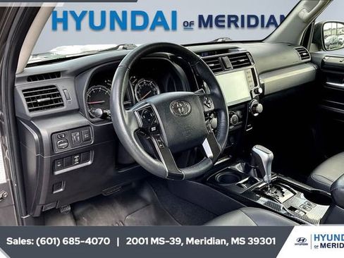 Used 2021 Toyota 4Runner TRD Off-Road Premium image 12