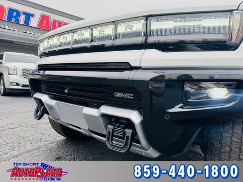 Used 2025 GMC Hummer EV 2X image 19