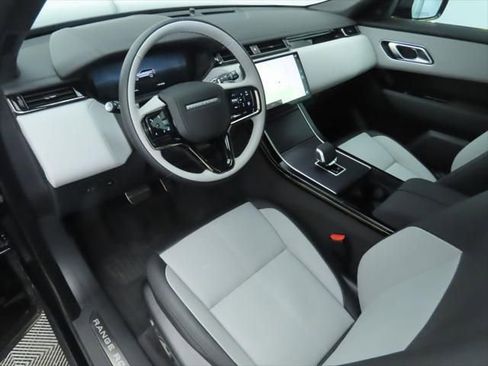 New 2026 Land Rover Range Rover Velar Dynamic SE image 10
