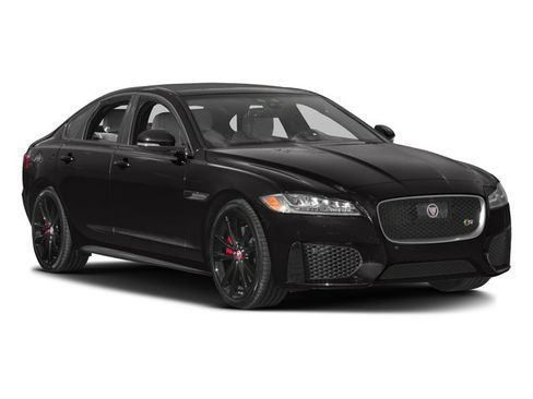 Used 2017 Jaguar XF S AWD/4WD image 6