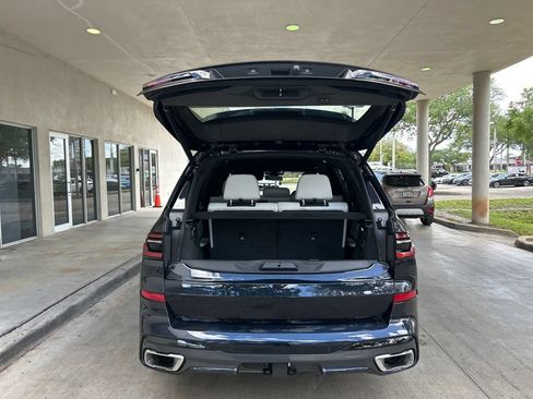 Used 2023 BMW X7 xDrive40i w/ Executive Package AWD/4WD image 40