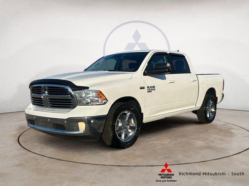 Used 2019 RAM 1500 Big Horn AWD/4WD image 7
