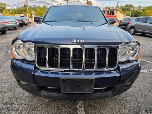 Used 2010 Jeep Grand Cherokee Laredo AWD/4WD image 12