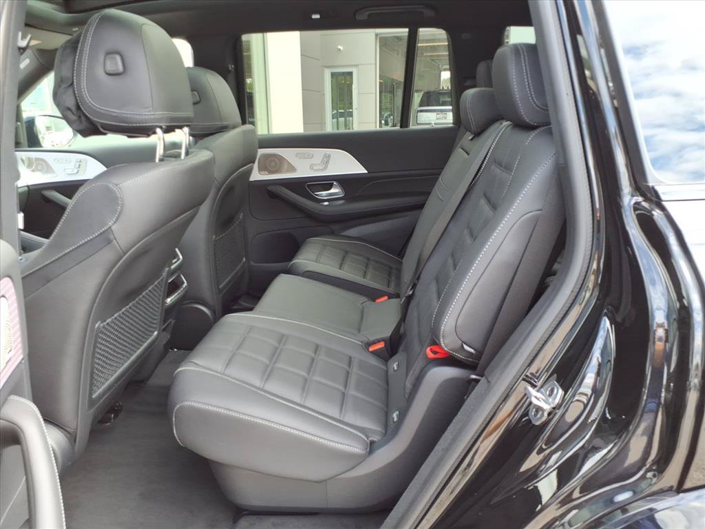 New 2027 Mercedes-Benz GLS 450 4MATIC image 13
