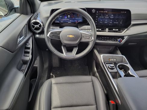 Used 2026 Chevrolet Equinox LT w/ Convenience Package II AWD/4WD image 18
