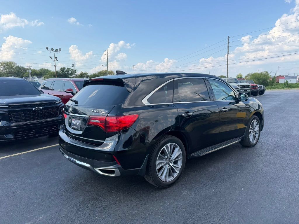 Used 2017 Acura MDX w/ Technology Package FWD image 3