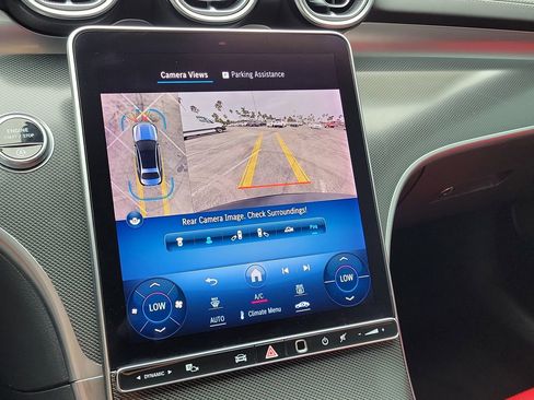 Used 2022 Mercedes-Benz C 300 Sedan image 31