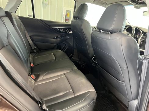 Used 2022 Subaru Outback Limited AWD/4WD image 27
