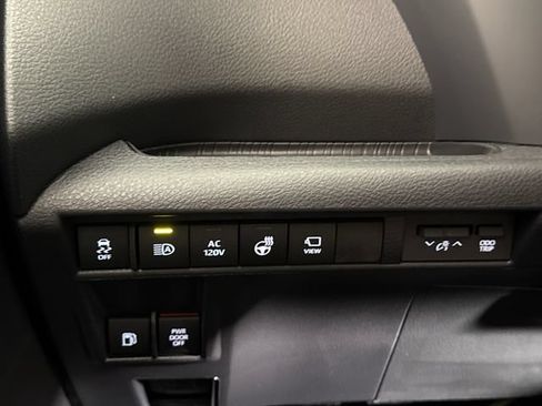 New 2026 Toyota Sienna Platinum AWD/4WD image 37