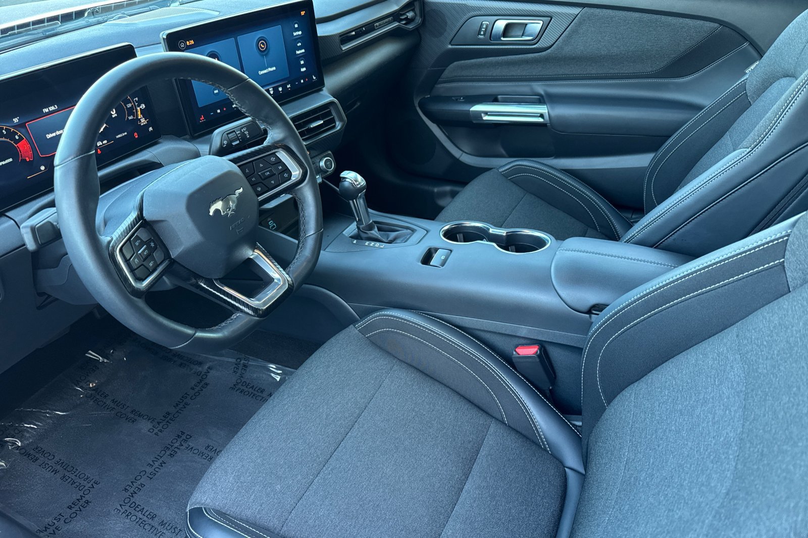 Used 2025 Ford Mustang Coupe RWD image 14