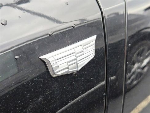 New 2026 Cadillac Optiq Luxury 1 image 10