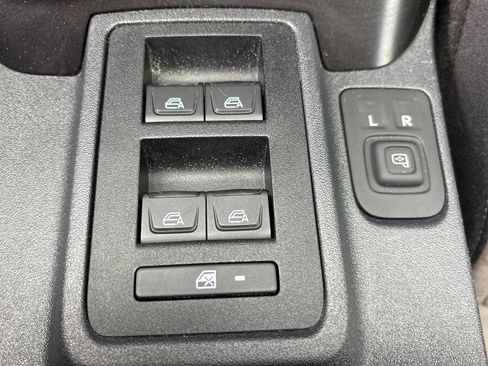 Certified 2022 Ford Bronco Wildtrak AWD/4WD image 33