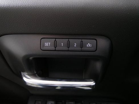 Used 2018 Chevrolet Silverado 1500 High Country AWD/4WD image 15