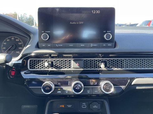 Used 2024 Honda Civic LX image 9