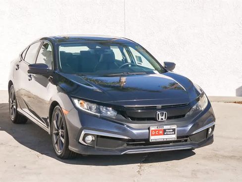 Used 2021 Honda Civic EX-L image 3