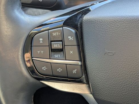 Used 2025 Ford Explorer Platinum w/ Ultimate Package image 30