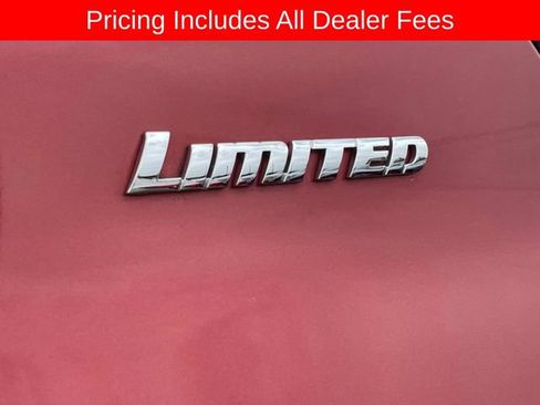 Used 2019 Toyota 4Runner Limited AWD/4WD image 5