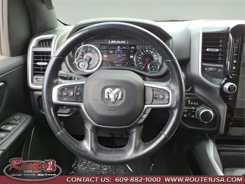 Used 2022 RAM 1500 Big Horn AWD/4WD image 24