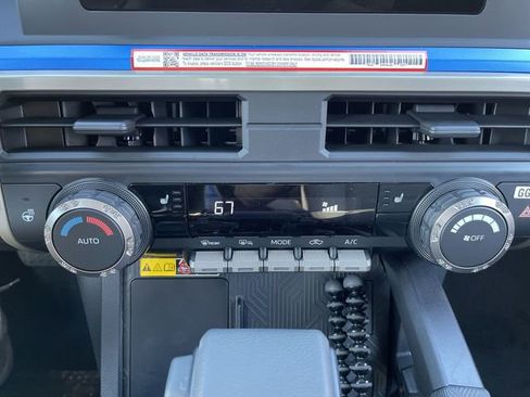 New 2025 Toyota Tacoma TRD Off-Road image 19