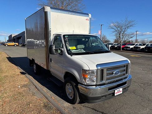 New 2025 Ford E-350 and Econoline 350 Super Duty w/ Power Equipment Group image 3