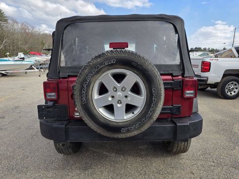 Used 2012 Jeep Wrangler Sport AWD/4WD image 10