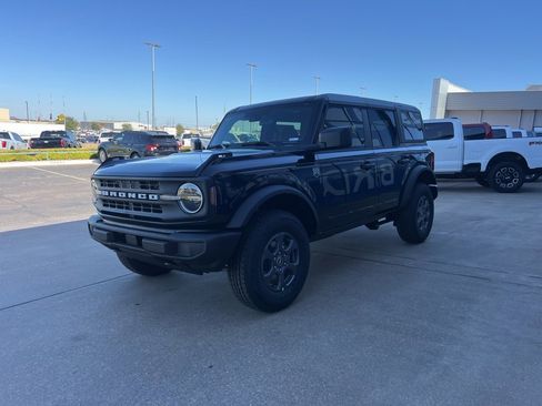 New 2025 Ford Bronco Big Bend image 3