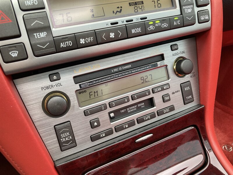 Used 2002 Lexus SC 430 Convertible RWD image 29